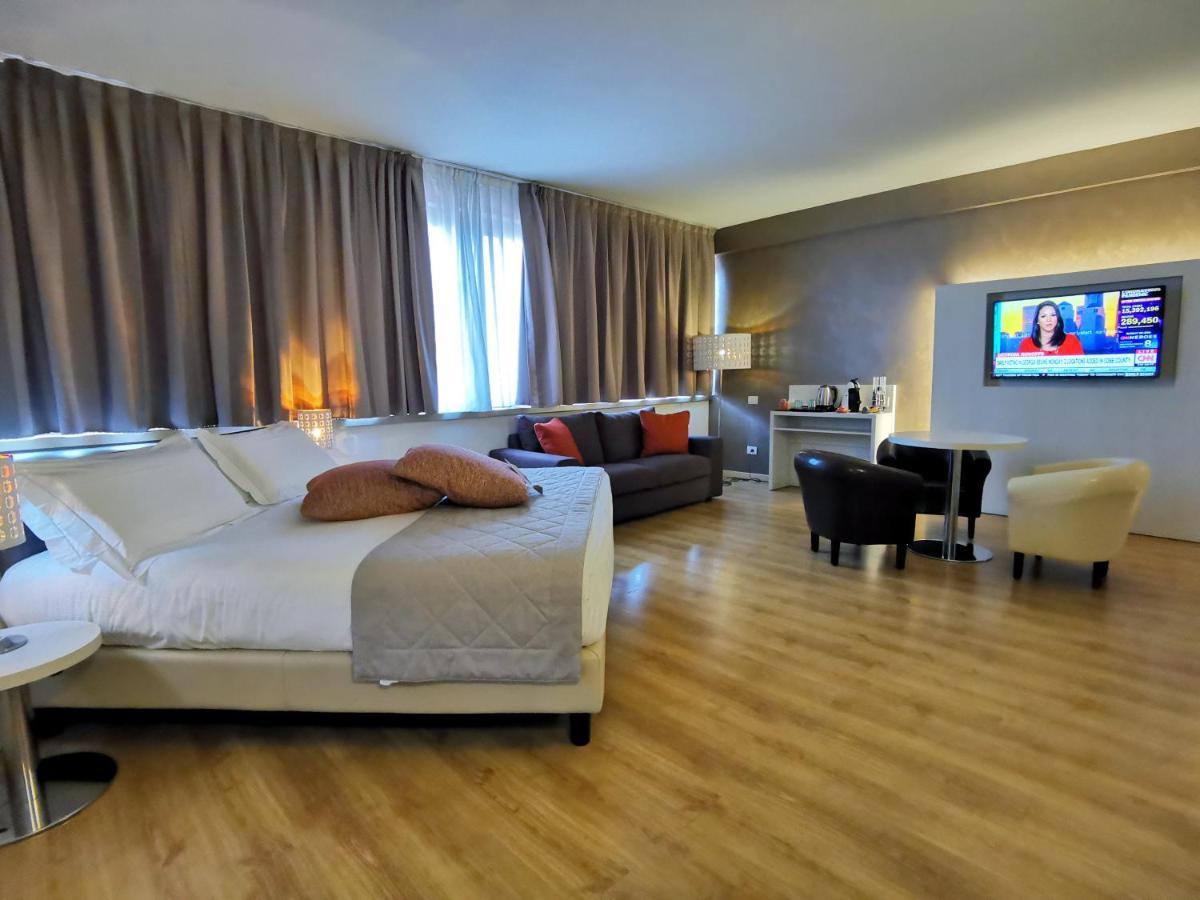 Hotel President Prato  Esterno foto