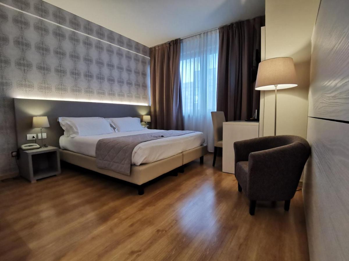 Hotel President Prato  Esterno foto