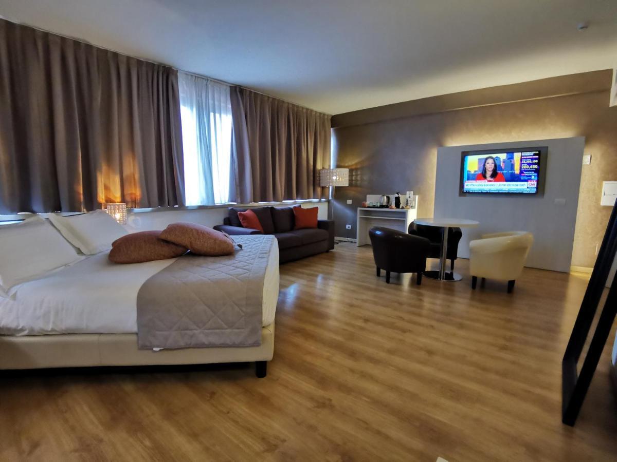 Hotel President Prato  Esterno foto
