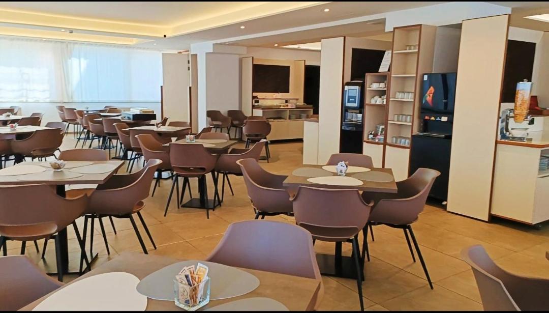 Hotel President Prato  Esterno foto