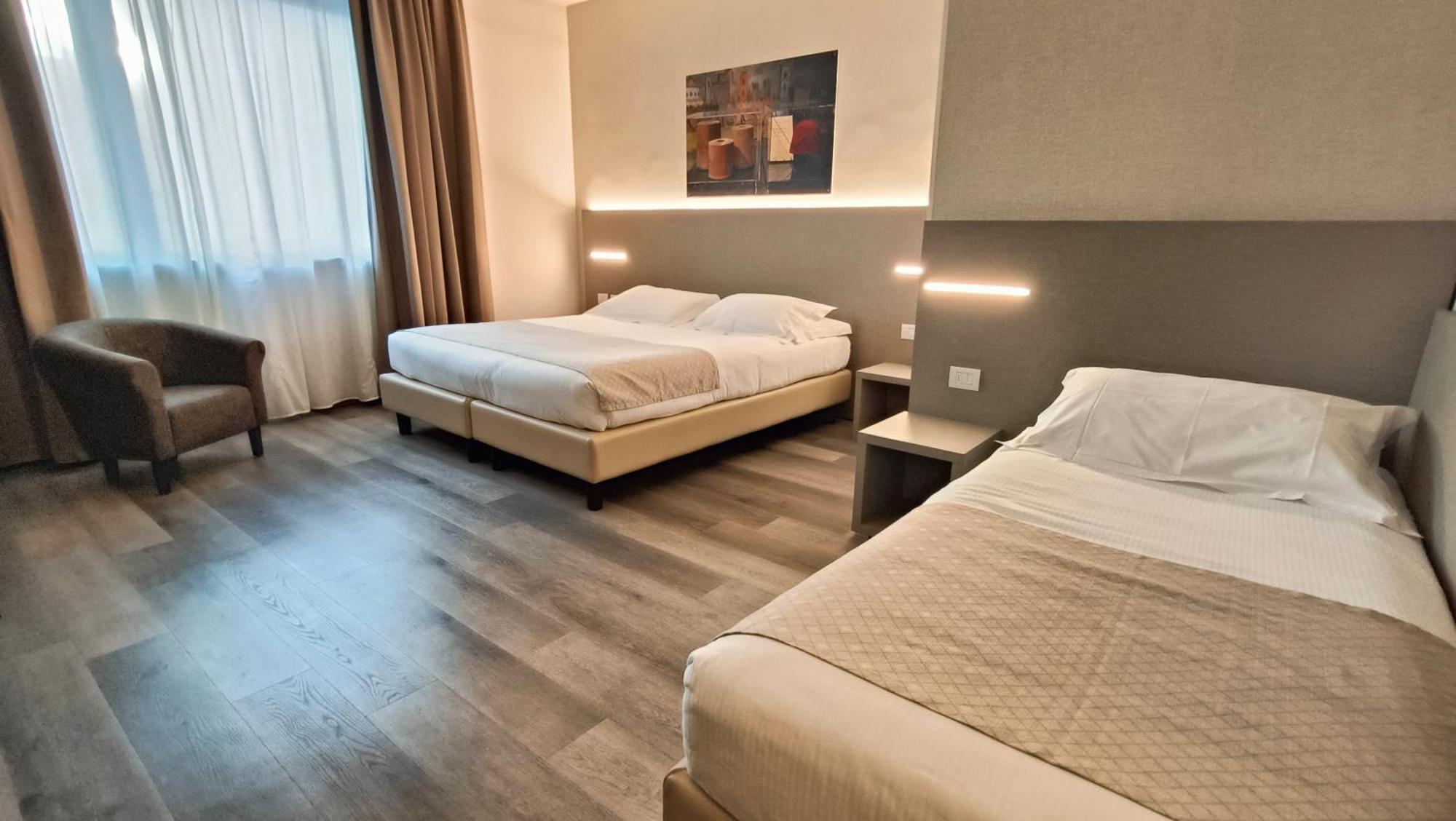 Hotel President Prato  Esterno foto