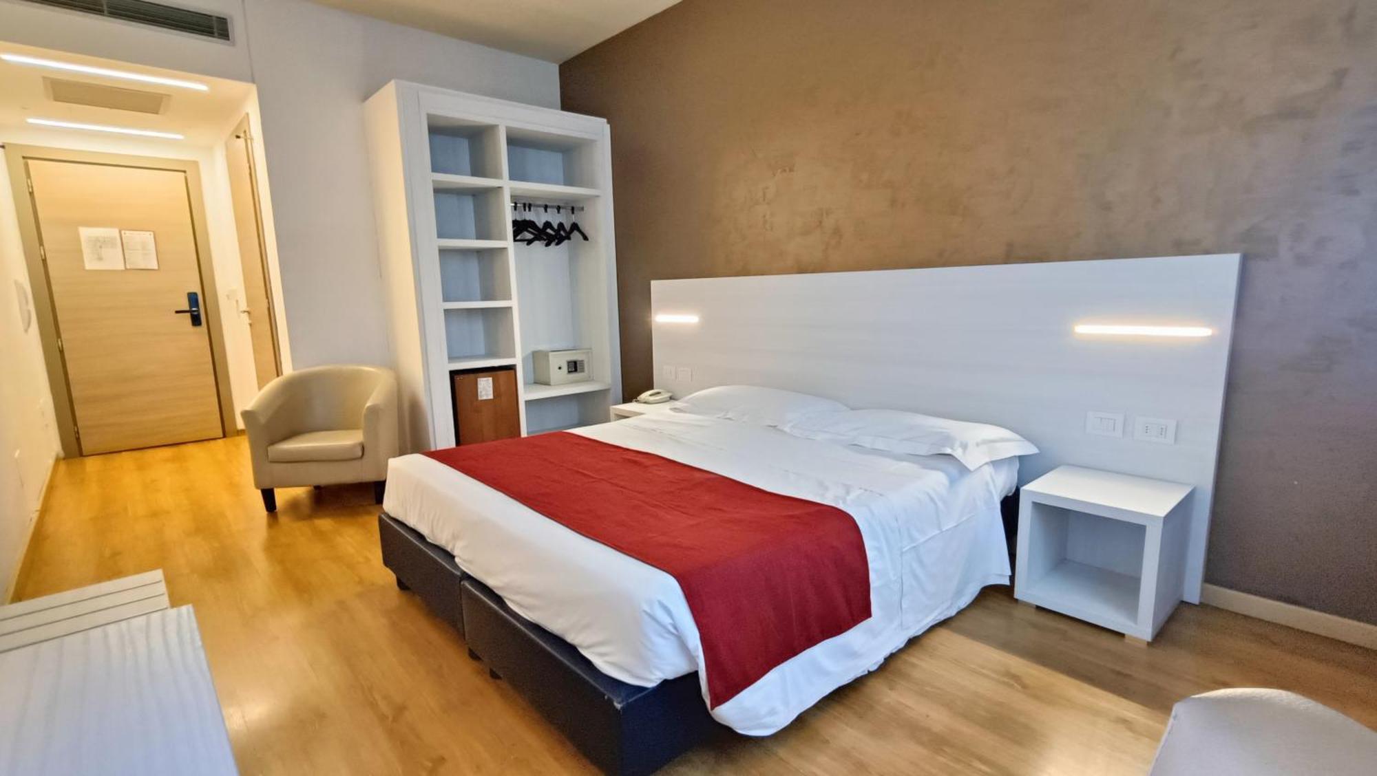 Hotel President Prato  Esterno foto