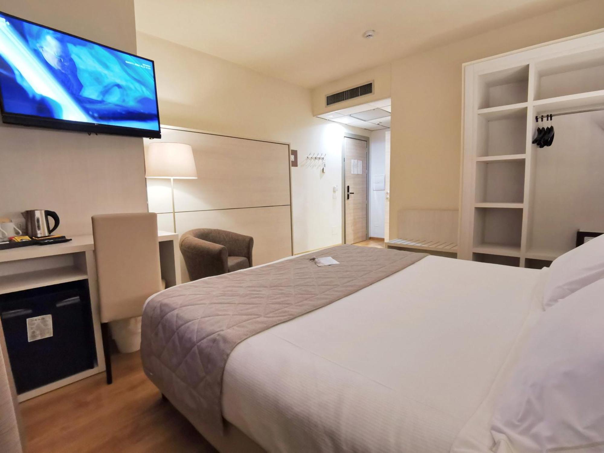 Hotel President Prato  Esterno foto