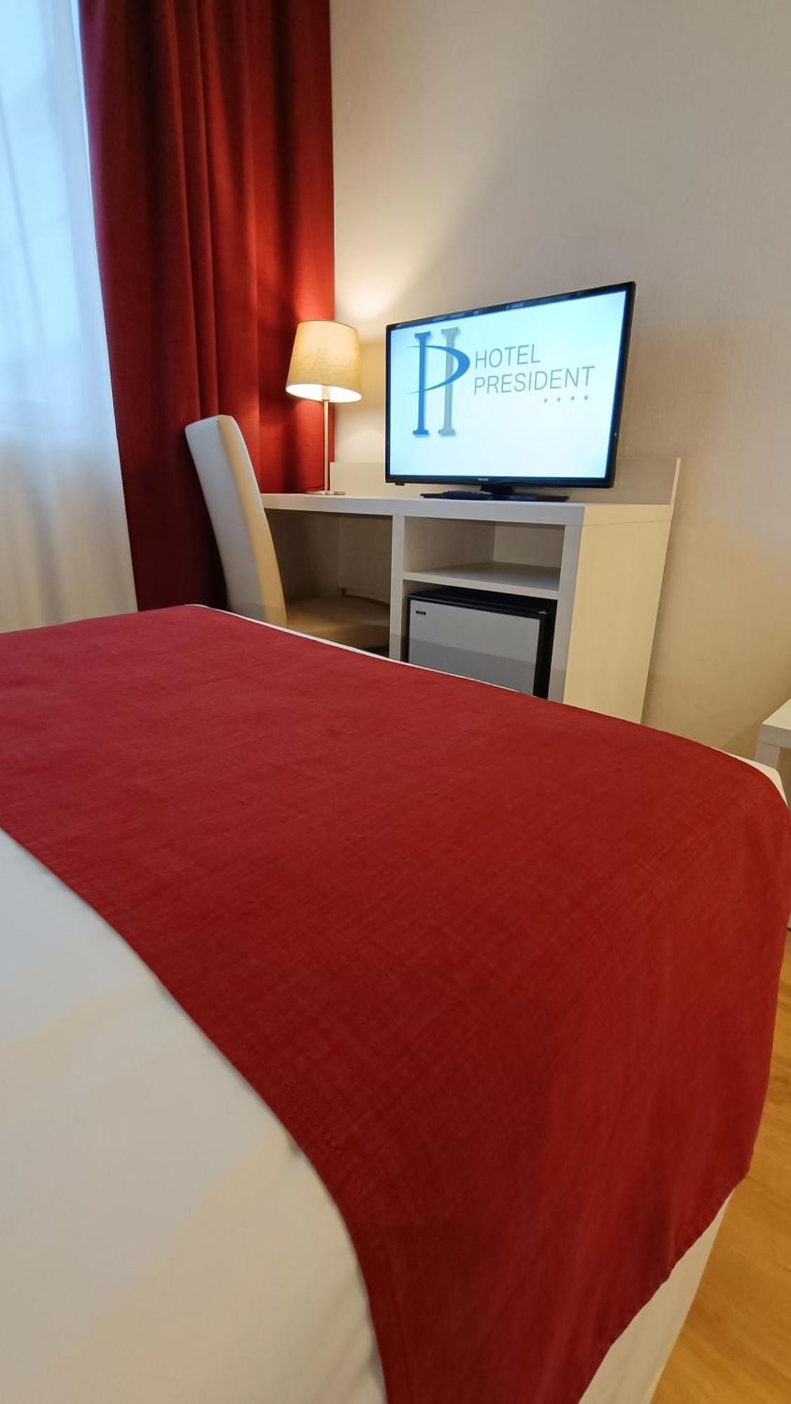 Hotel President Prato  Esterno foto